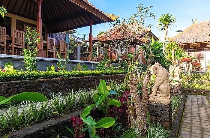 The Garuda & Restaurant
