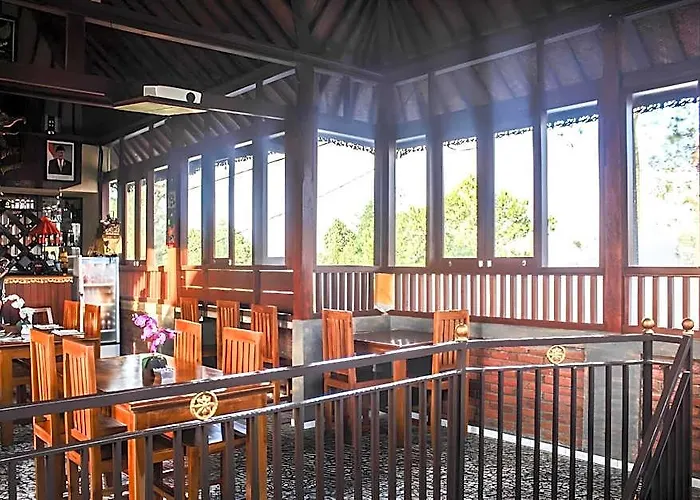 The Garuda & Restaurant