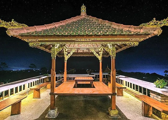 The Garuda & Restaurant ホテル 5*
