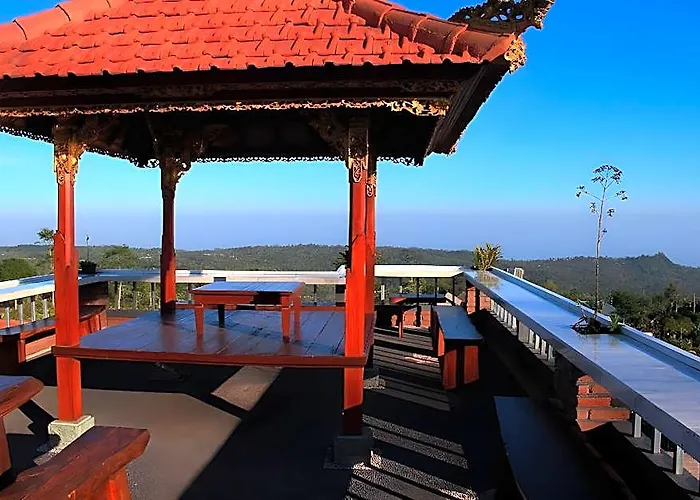 The Garuda & Restaurant 5* Gitgit