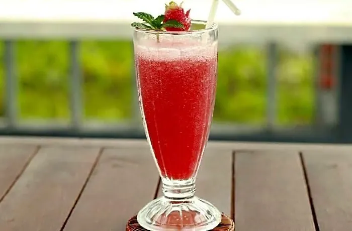 ホテル The Garuda & Restaurant Gitgit