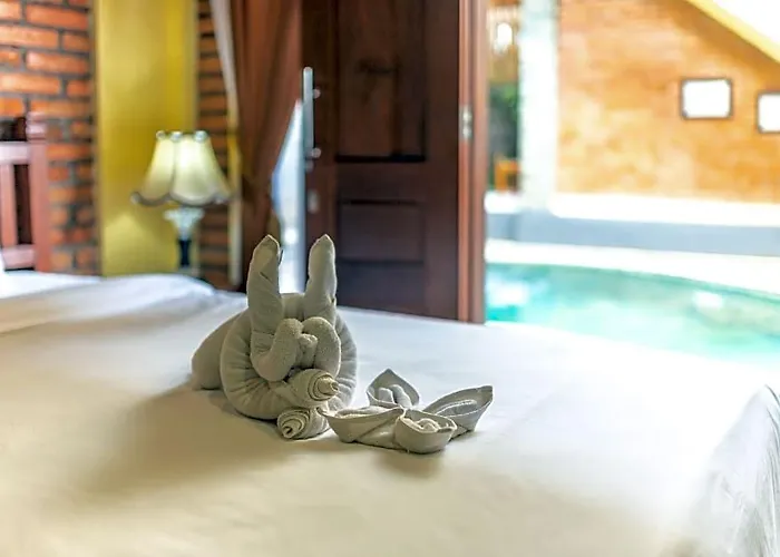 The Garuda & Restaurant ホテル