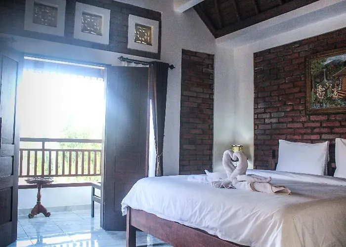 The Garuda & Restaurant